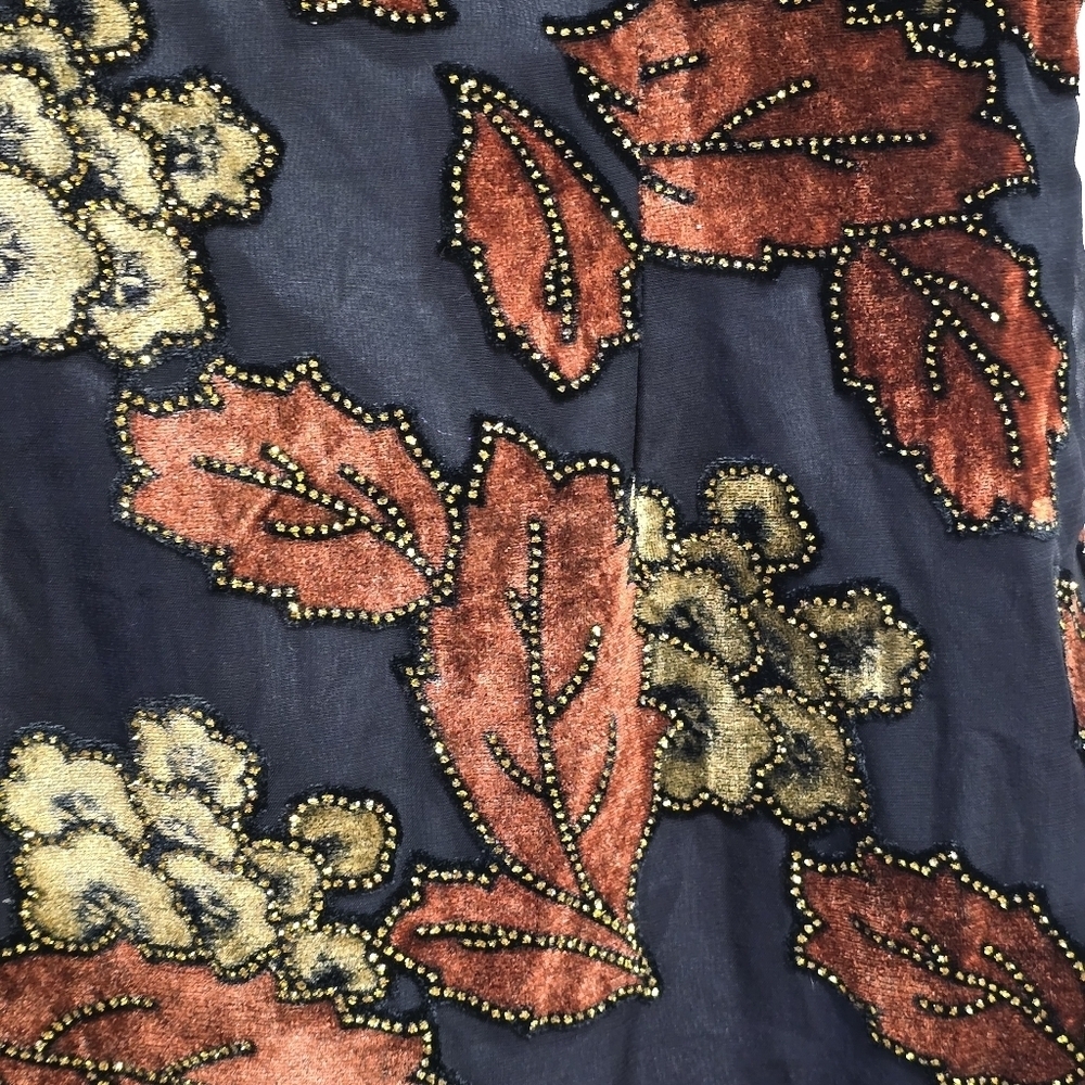 Black vintage elegant Chinese maxi dress leaves embroidered suede allover - Picture 8 of 10